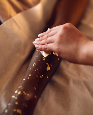 24K-Gold-Hand-Treatment