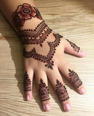 Kids’ Henna
